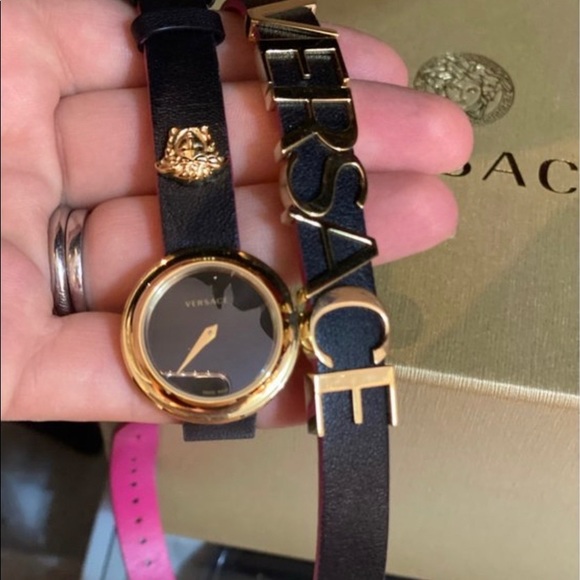 Versace arm wrap watch - Picture 5 of 7